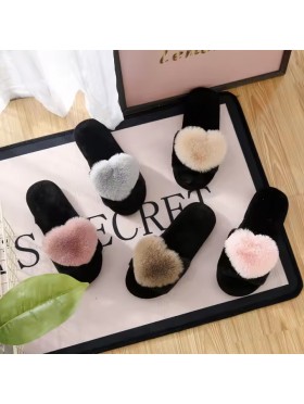 Faux Fur Heart Design Non Slip Slippers (4 Pairs)