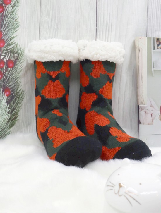 Heart Shaped Leopard Print Reading Socks