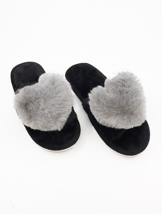 Faux Fur Heart Design Indoor Slippers (4 Pairs)