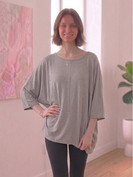 Front-Gathered Mid Sleeved Sparkle Top