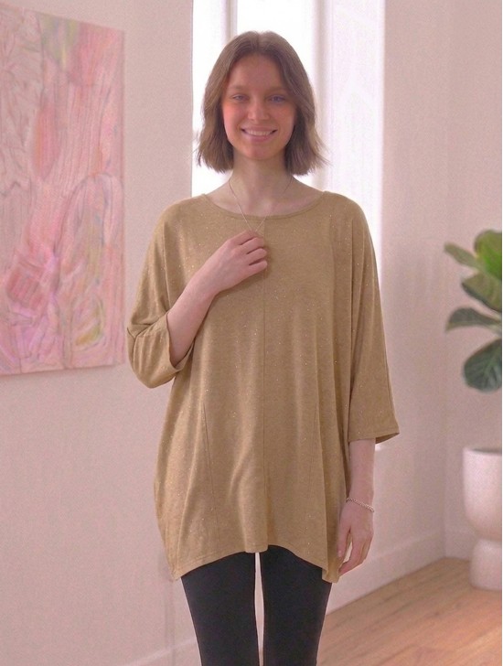 Front-Gathered Mid Sleeved Sparkle Top Front-Gathered Mid Sleeved Sparkle Top