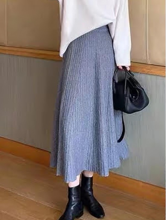 Core Spun Yarn Solid-color Knitted Stretch Skirt W/ Stone Pattern