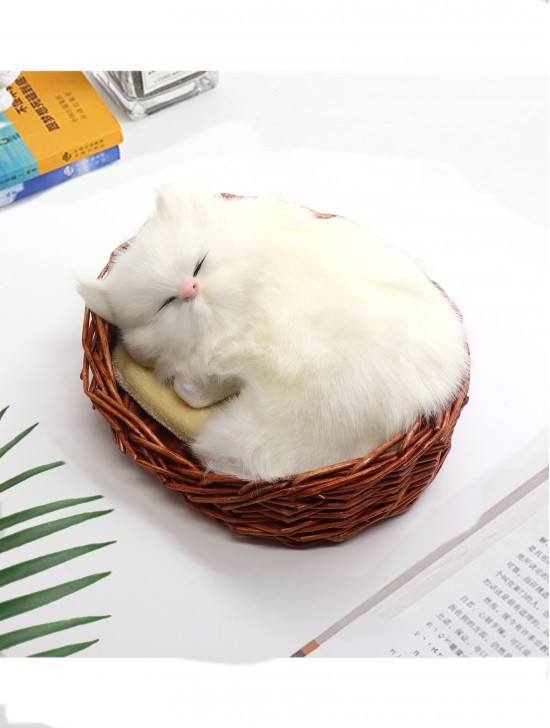 Cat in Basket, Meowing