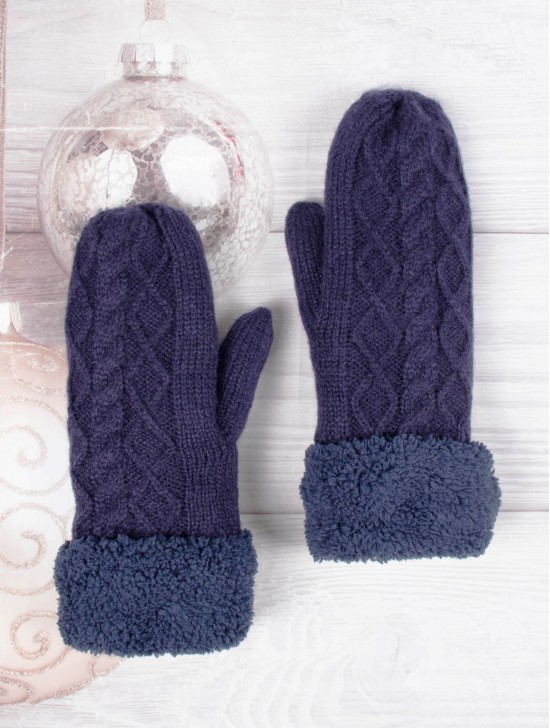 Fashion Cable Knitted Mittens with Plush Cuffs
