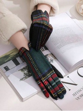 Plaid Touch Screen Glove 