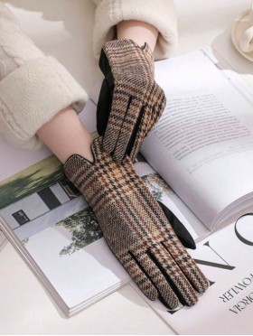 Plaid Touch Screen Glove 
