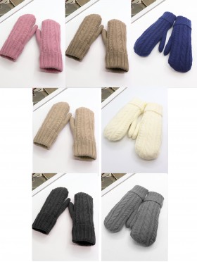 Fashion Cable Knitted Mittens with Fleeced Inside (min 12 Pair Asst Set)