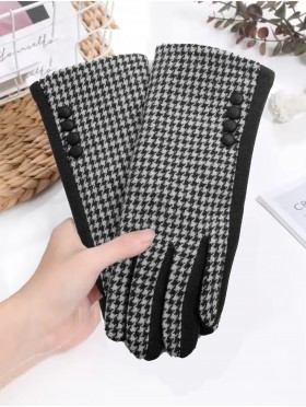 Houndstooth Design Touch Screen Gloves W/ Button Detailing