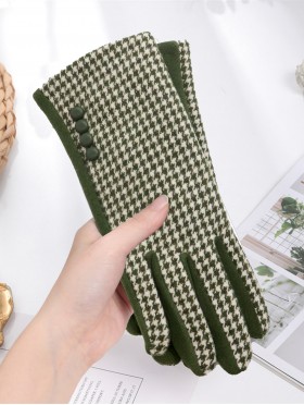 Houndstooth Design Touch Screen Gloves W/ Button Detailing