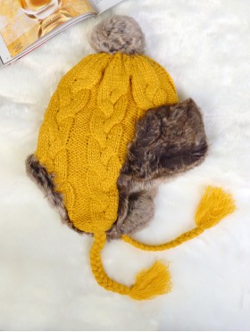 Warm Fur Cable Knitted Hat W/ Ear Flaps & Cable Tassels