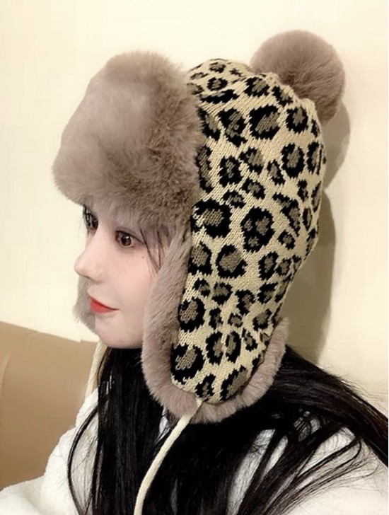 Warm Fur Leopard Print Knitted Hat W/ Ear Flaps & Fur Tassels