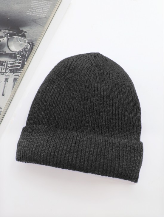 Knitted Lined Hat With Brim