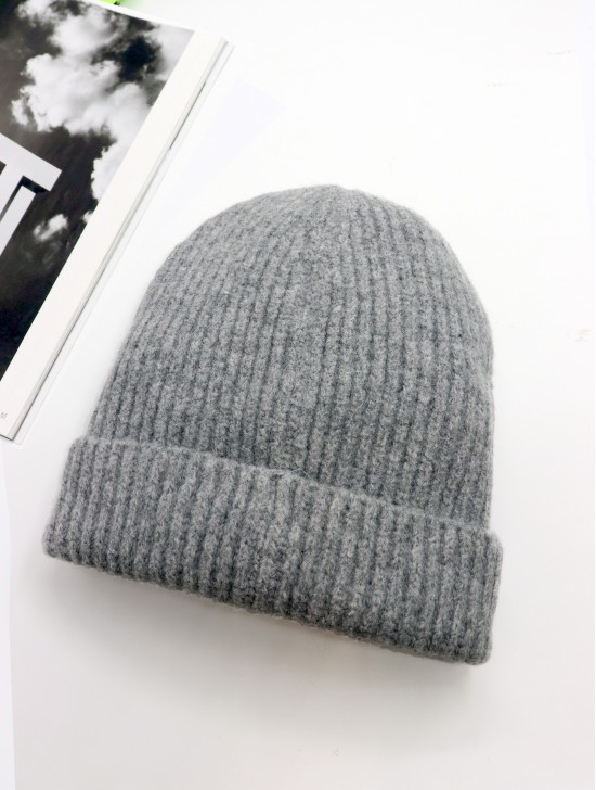 Knitted Lined Hat With Brim 