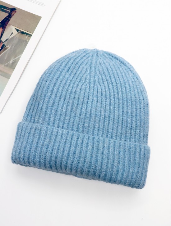 Knitted Lined Hat With Brim 
