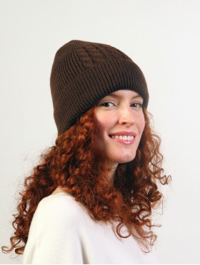Cable Knitted Lined Hat With Brim (plush inside)  Cable Knitted Lined Hat With Brim (plush inside)