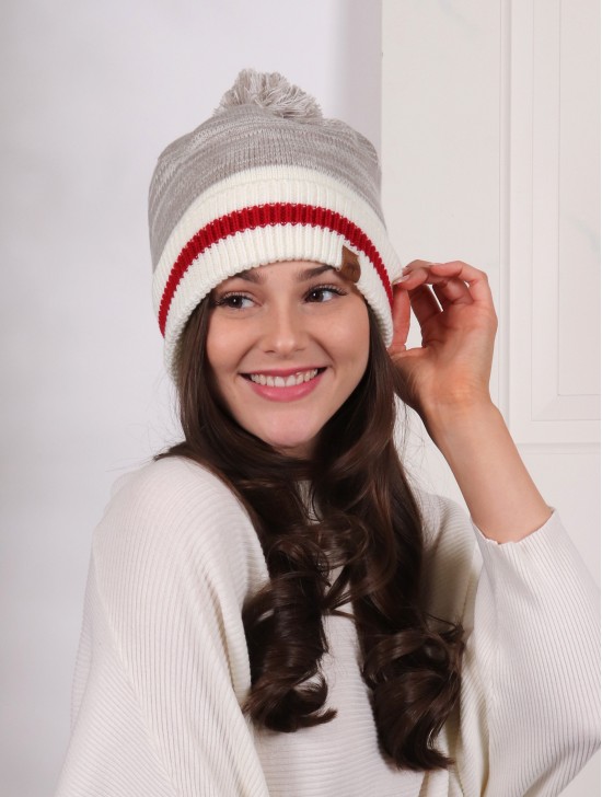 Canada Camp Hat W/Pompom 