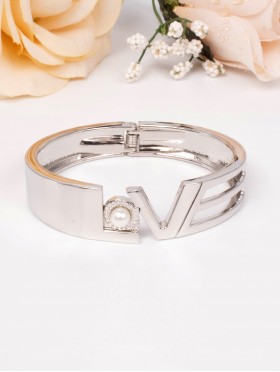 Cut Out Bangle W/ Pearl