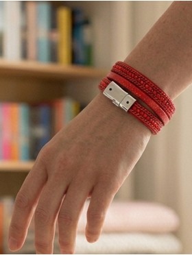 Multi Rhinestone Wrap Magnetic Bracelet