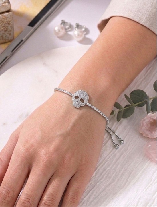 Adjustable Rhinestone Stretch Bracelet W/ skull