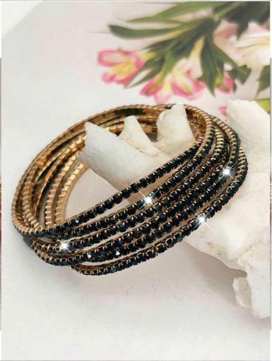 Stretchy Rhinestone Bracelet (6pcs) Stretchy Rhinestone Bracelet (6pcs)