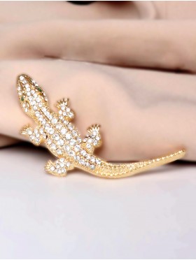 GOLD LIZARD BROOCH
