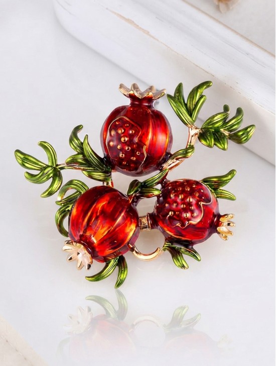 Christmas Design Brooch Christmas Design Brooch