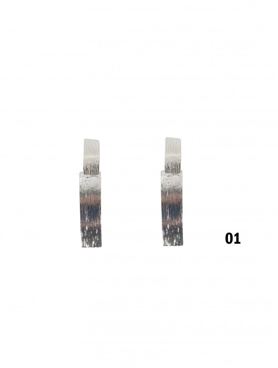 TEXTURE RECTANGLE CLIP-ON EARRINGS