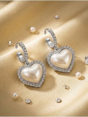 Rhinestone Heart Design Earrings