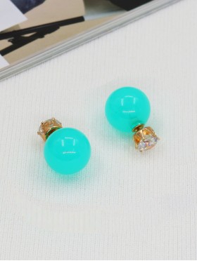 DOUBLE SIDED STUD EARRING
