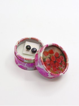 Pearl Earrings W/ Gift Box