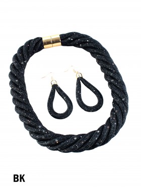SPARKLE TUBE TWIST NECKLACE AND EARRING SET