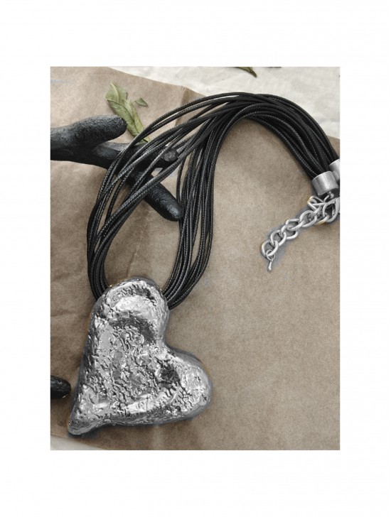 Rope Necklace W/ Heart Pendant 