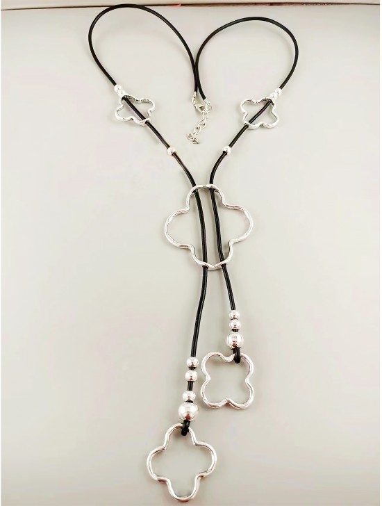 Rope Necklace W/ Flowers Pendant 