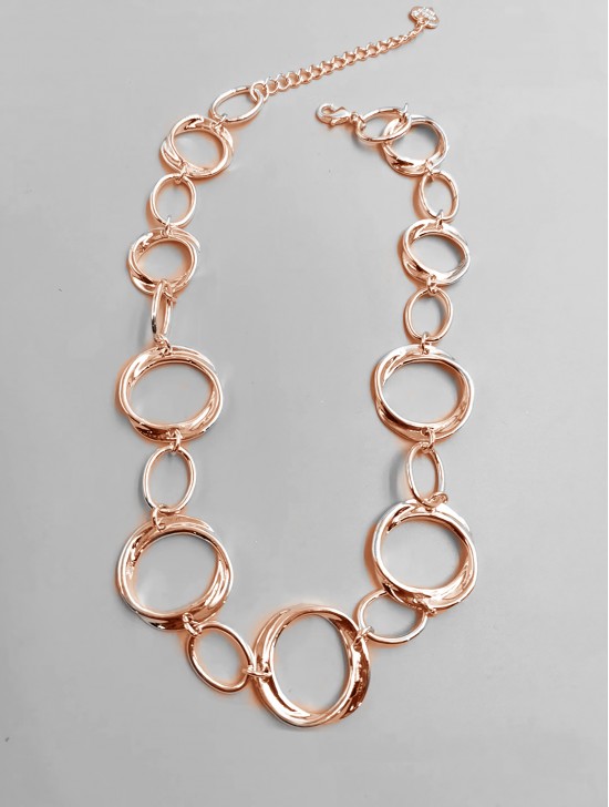 Loop Link Necklace 