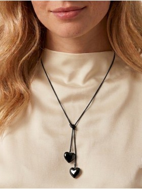 Chain Necklace W/ Hearts Pendant