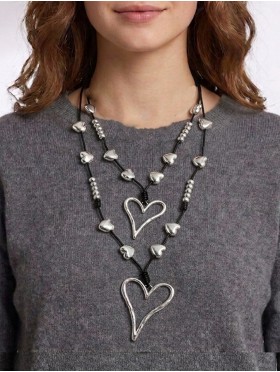 Rope Necklace W/ Hearts Pendant