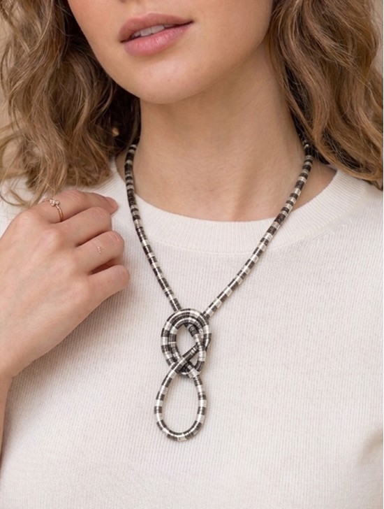 Bend Necklace/Bracelet (Help with Pain Relief, Concentration, Energy)