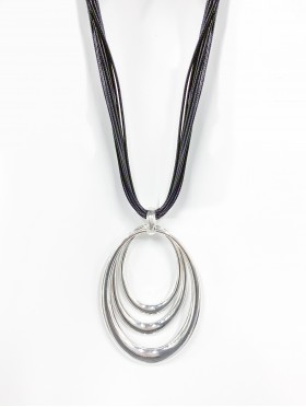 Rope Necklace W/ Triple Oval Ring Pendant