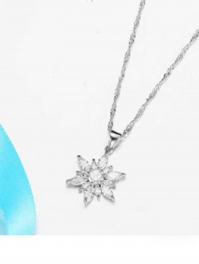 Rhinestone Star Necklace