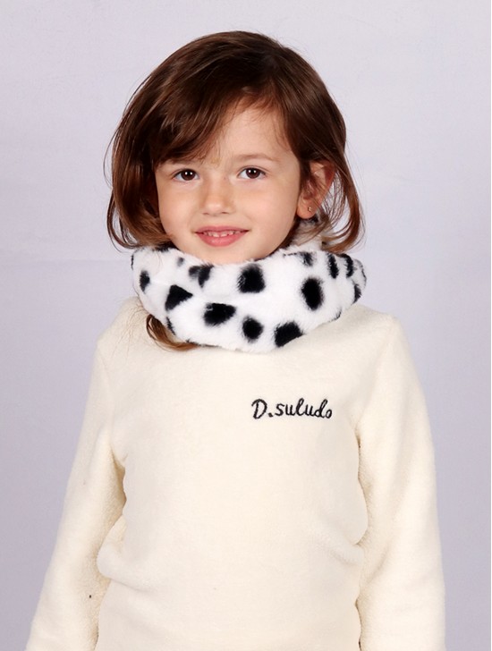 Kids Dot Plot Plush Loop Premium Scarf