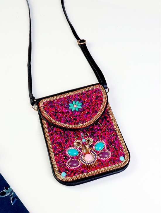 Hand-made Beaded Faux Leather Mini Purse Hand-made Beaded Faux Leather Mini Purse