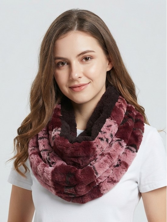 Leopard Print Plush Loop Scarf