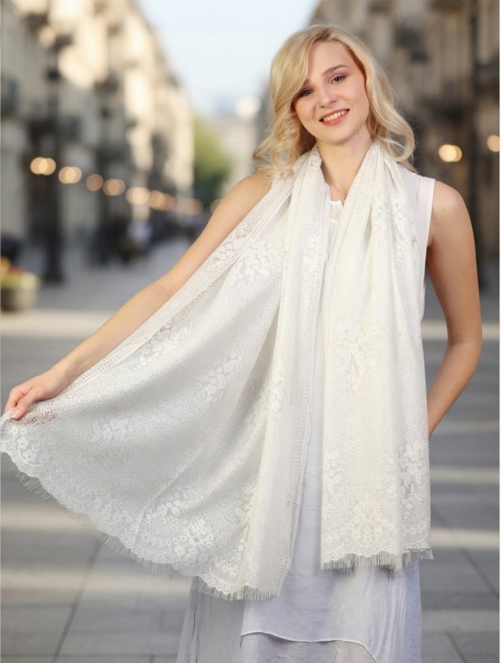 Floral Cut-Out Lace Design Scarf Floral Cut-Out Lace Design Scarf