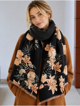 Reversible Floral Design Blanket Scarf