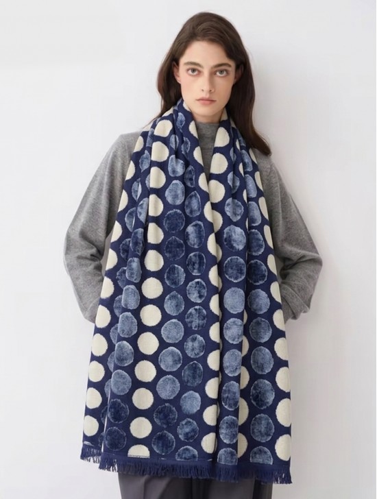 Polka Dot Design Blanket Scarf