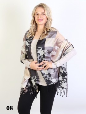 Maple Leaf Print Pashmina W/ Tassels
