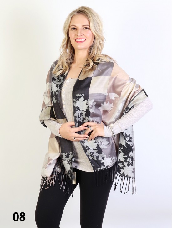 Maple Leaf Print Pashmina W/ Tassels Maple Leaf Print Pashmina W/ Tassels