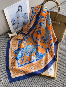 Silk Feeling Floral Patterned Square Scarf