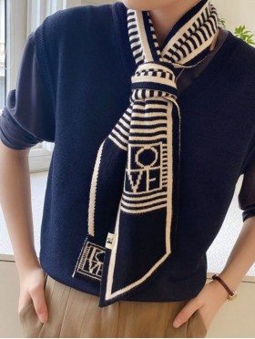 Trendy Pattern Knitted Scarf W/ LOVE wording