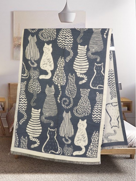 Cozy Cat Design Blanket Scarf